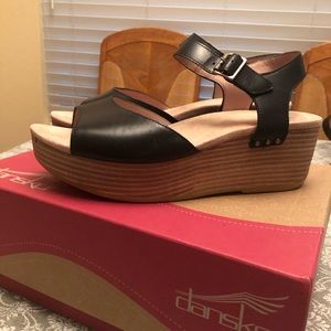 Dansko Silvie brand new